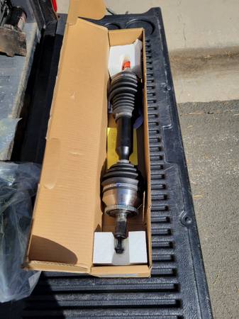 Volvo xc90 half axle Brand New 1