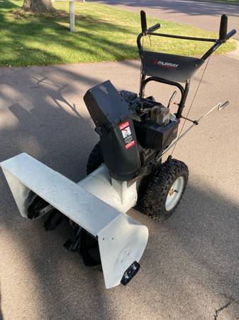 Murray 8 hp snowblower 1