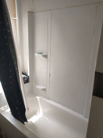 $145 / 1 habitación - Habitación asequible y de gran tamaño - $145/semana - ¡Todos los servicios incluidos! (Filadelfia)63171774086401122