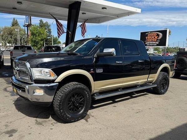 2013 RAM Laramie Longhorn 4dr - Photo 2
