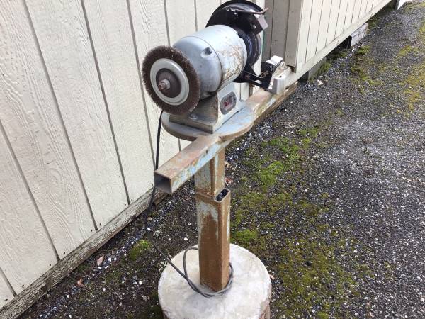 6” Bench Grinder 1