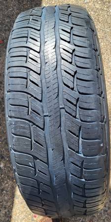 235 60 16 - BF GOODRICH Advantage TA 235/60 R16 Tire 1