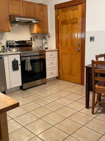 $1.350 / 160 pies² - ~~~1 HABITACIÓN EN ALQUILER~~~ (Allston)63348490515457123