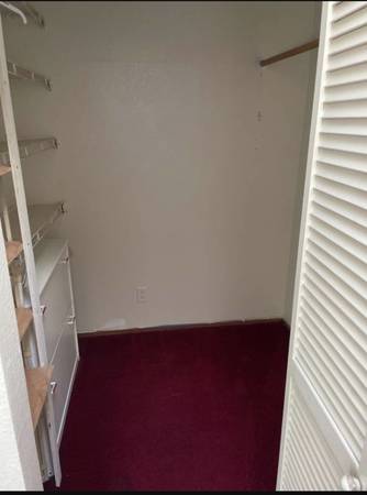 $1,360 / 1br - ROOM FOR RENT (richmond / point / annex)63657913434883123