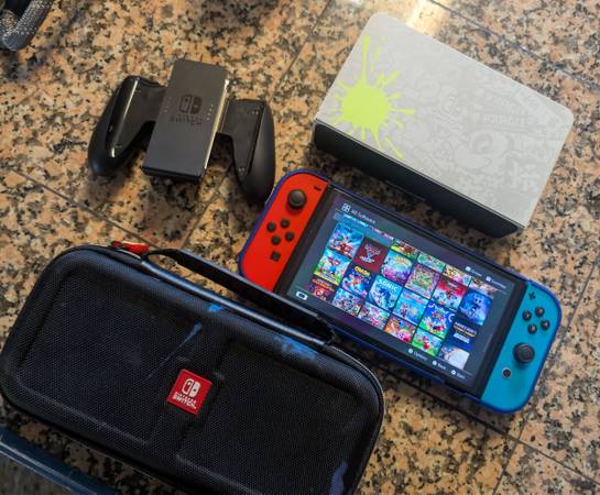 MODIFIED NINTENDO SWITCH OLED LOADED WITH 72 GAMES 1