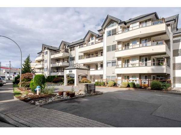 Complete remodel  ground floor gem offers a spacious 30x9ft patio 1