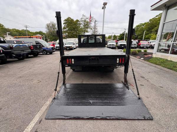 2016 Ford Super Duty F-550 - Photo 6