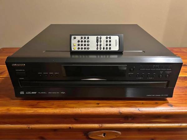 ONKYO 6 Disc CD player with Remote DX-C390 1