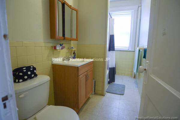 $2,295 / 1br - BOSTON RIVERWAY 1BD DISPONIBLE 8/1 CAMINANDO A LONGWOOD MÉDICO Y BROOKLINE (Fenway)63839290909185124