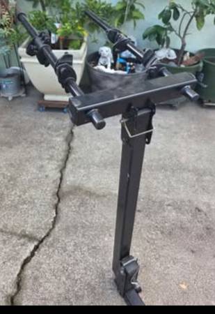 Thule 2 bike rack holder 1