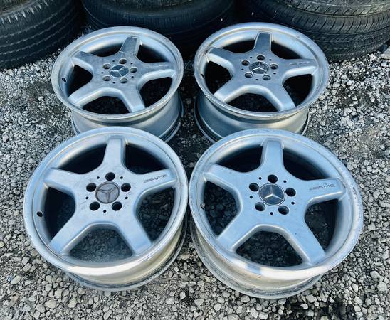 Mercedes 18" AMG  STAGGERED SILVER WHEELS W211 E 320-350-550 - 1