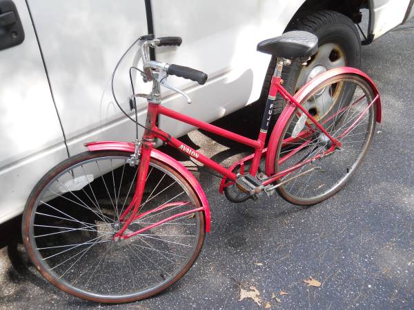 26" Lady's Fuji Avalon para restauración - $25 (Gris)62959188104449121