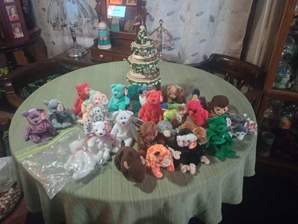 beanie babys  26 diff 1