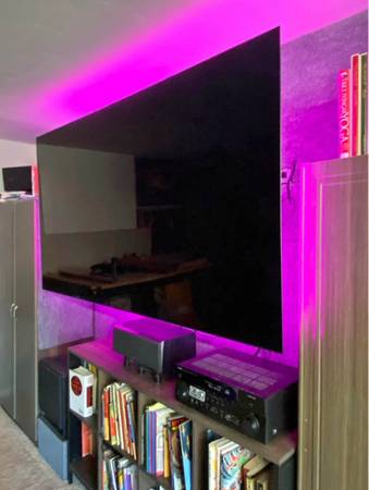 77" LG CX OLED (OLED77CXPUA) - Like-New + Premium Full-Motion Wall Mount + Bonus 1