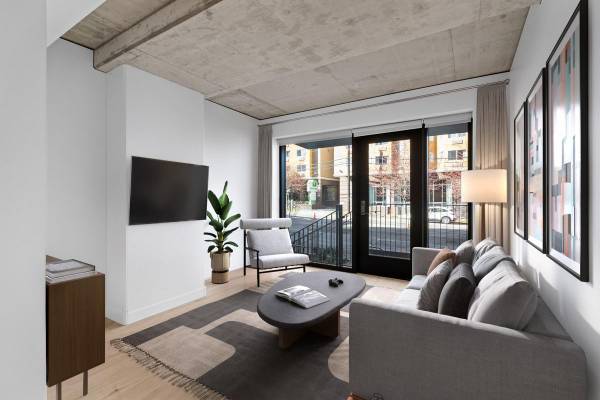 $3,220 / 1br - 555ft2 - Fitness Center & Yoga Studio, Storage Lockers, Modern Layouts (South Lake Union)63773355301505120