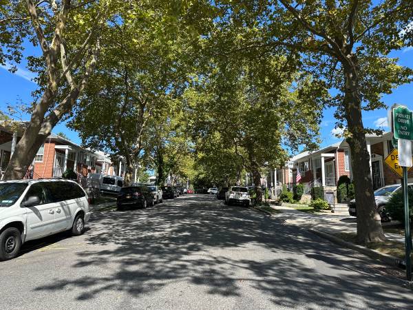 $2,500 / 2br - 1000ft2 - Precioso apartamento renovado de 2 habitaciones (Whitestone)63870971500291121