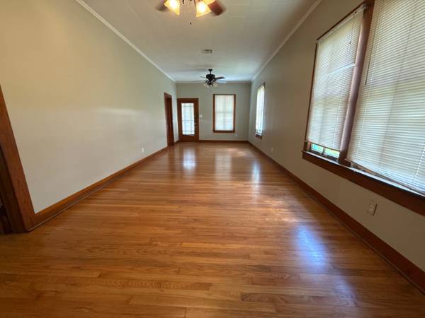 $1800.00 / 3br - Nice 3 bedroom home near Downtown Lafayette63857516741377122