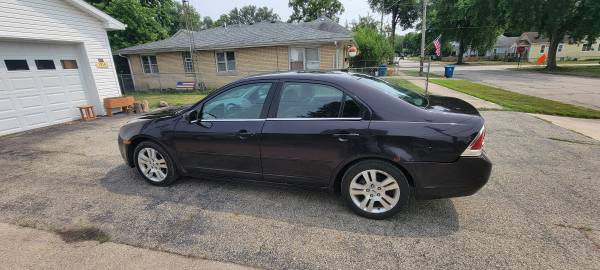 07 Ford Fusion V6 - $2,300 (Morris)63618752254721123