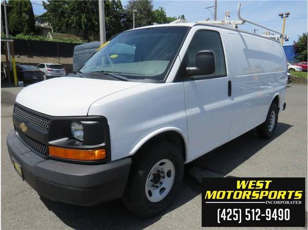 2010 Chevrolet Chevy Express 2500 Cargo Van 3D ESPECIALIZADOS EN CRÉDITOS BUENOS/MALOS. ¡- $6,995 (+ West Motorsports Inc)63617379468163120