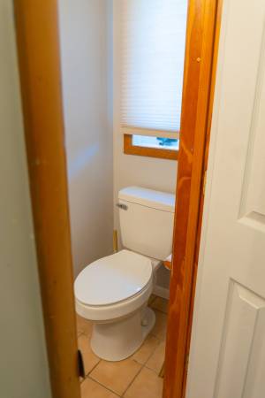 $2,950 / 4br - Welcome to your home away from home in beautiful Traverse City! (Traverse City)64037896701954123