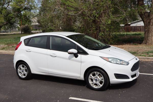 Ford Fiesta SE Sedán 2016 - $6,999 (Victory Motors of Colorado)63619924272131121
