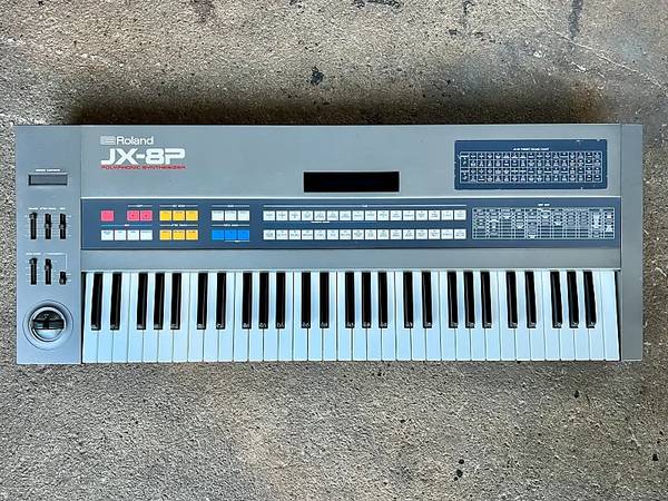 Roland JX8P 1