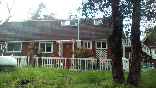 $1,540 / 1br - 750ft2 - Encantadora Cabaña en Julian – Amplio 1 Dormitorio / 1 Baño – 750 pies cuadrados (Julian, Ca.)63657108277377121