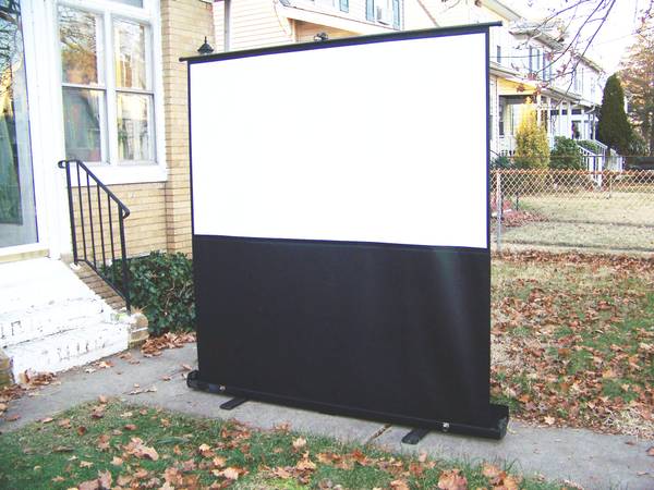 inCinema - Widescreen Projection Screen - free standing, indoors/out 1