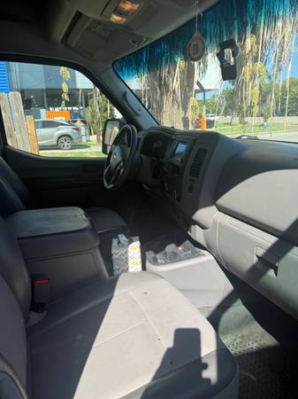 2020 Nissan nv2500 - Photo 6