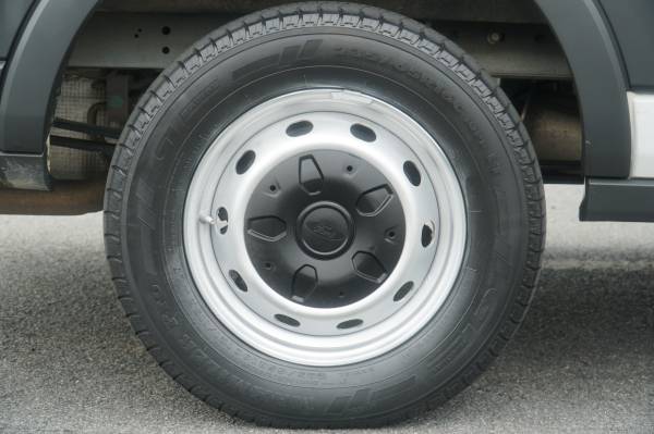 2018 Ford TRANSIT 250 MEDIUM - Photo 11