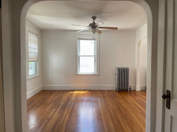 $2,700 / 2br - 1000ft2 - ✨Piso de 2 dormitorios • Cocina y baño renovados • Estacionamiento, lavandería y almacenamiento (West Medford)63892102796930122