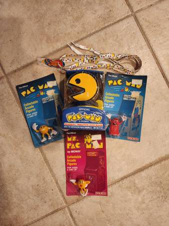 Vintage Pac-Man Stuff 1