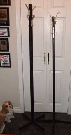 Black Metal Coat Trees 1