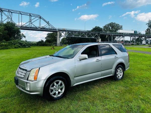 2006 Cadillac SRX Base 4dr SUV w/V6 - $2,995 (_Cadillac_ _SRX_ _SUV_)63501941074177121