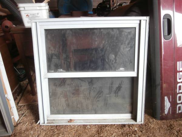 Double hung white vinyl window 1