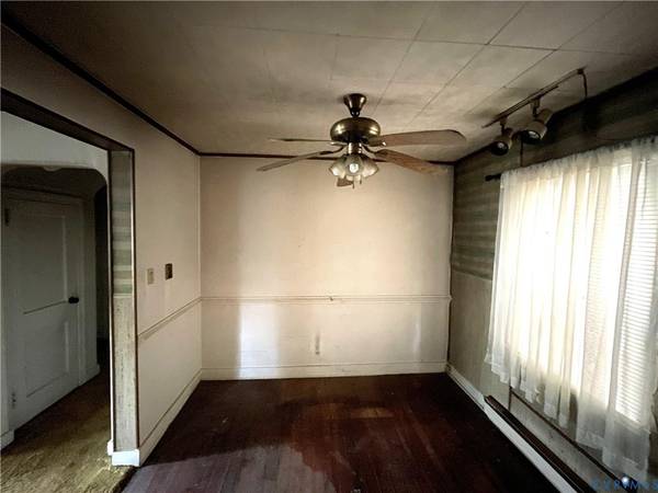 $135,000 / 2br - 1283ft2 - Awesome Opportunity! (Richmond)64027112811266124