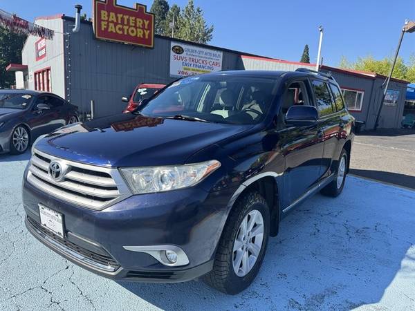 2013 Toyota Highlander AWD All Wheel Drive LE PLUS LEATHER SUNROOF  SU - $17,465 (Golden City Auto Sales LLC)63623493722369120
