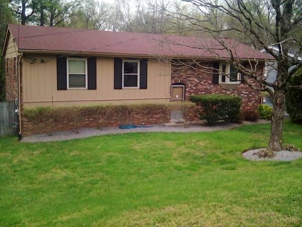 $270 / 3br - 1300ft2 - $270 a week for a shared house (South Nashville)63924810029570120