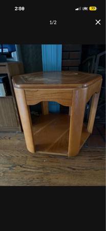 Vintage oak end table 1