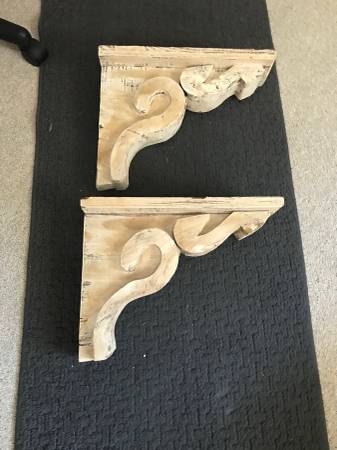 Large wood corbels 1
