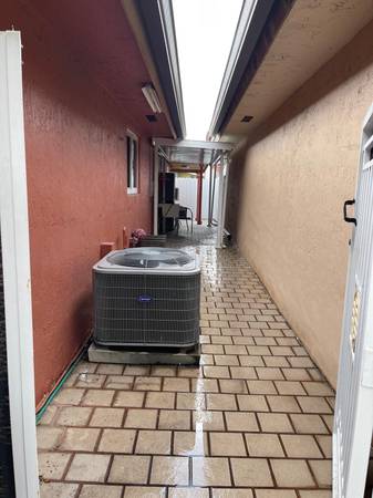 $1,400 / 1br - Efficiency for rent (Hialeah Gardens)64051003332227122