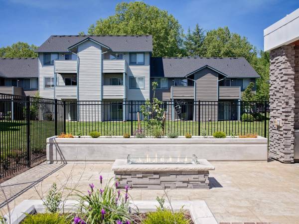 $1,896 / 3br - 1108ft2 - Complimentary Wi-Fi in Common Areas, 24  hour fitness center64039056465282124