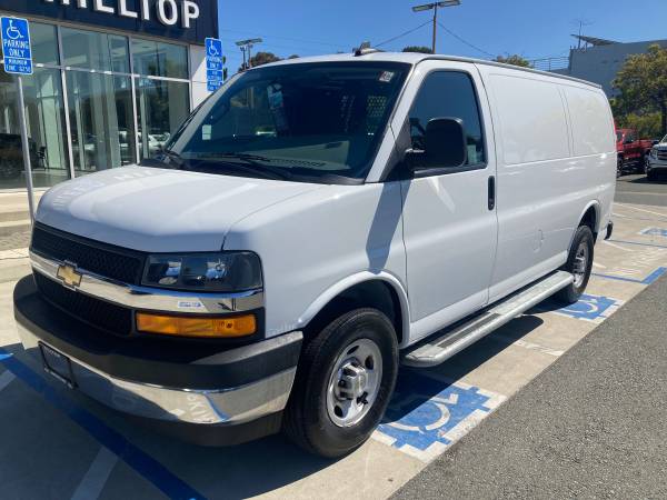 Used 2023 Chevrolet Express 2500 Cargo Van with Cage - $32,800 (richmond / point / annex)63654697643393121