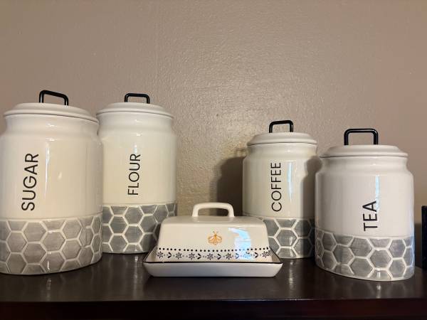 Canister set 1