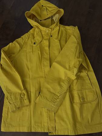 “Liz” Lady’s Rain Coat 1