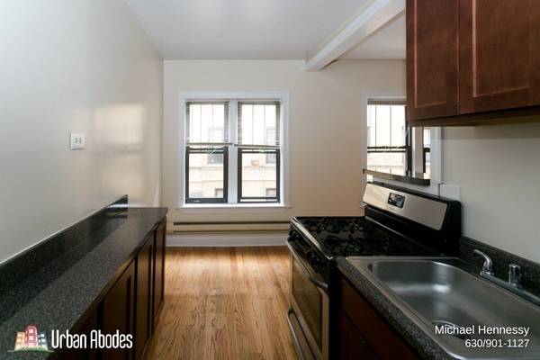 $1,450 / 400ft2 - Memorable Studio, 1 Bath in Lakeview, Available: 10/1/2025 (Lakeview)63898985031683124