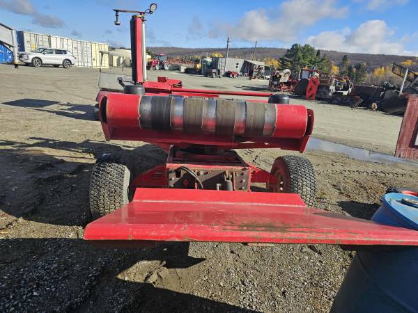ANDERSON 680 30" BALE WRAPPER 1