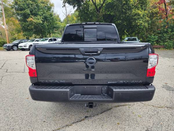 2019 Nissan Titan SV 4x4 - Photo 5