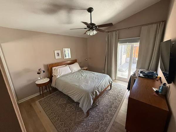 $1,750 / 2br - 1042ft2 - Beautifully Updated 2-Bed, 2-Bath Single-Story Home in South Escondid (Escondido)63998452666115123
