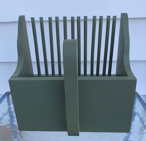 Cranberry scoop - painted 1